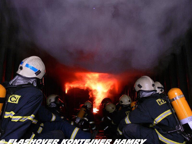 18 - 28.05.2008,  HZS Usteckeho kraje, stanice Usti nad Labem.JPG